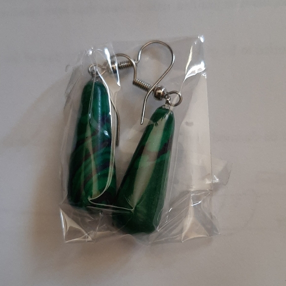 Sterling Silver 925 and genuine Malachite tear drop boho earrings new - Picture 2 of 3